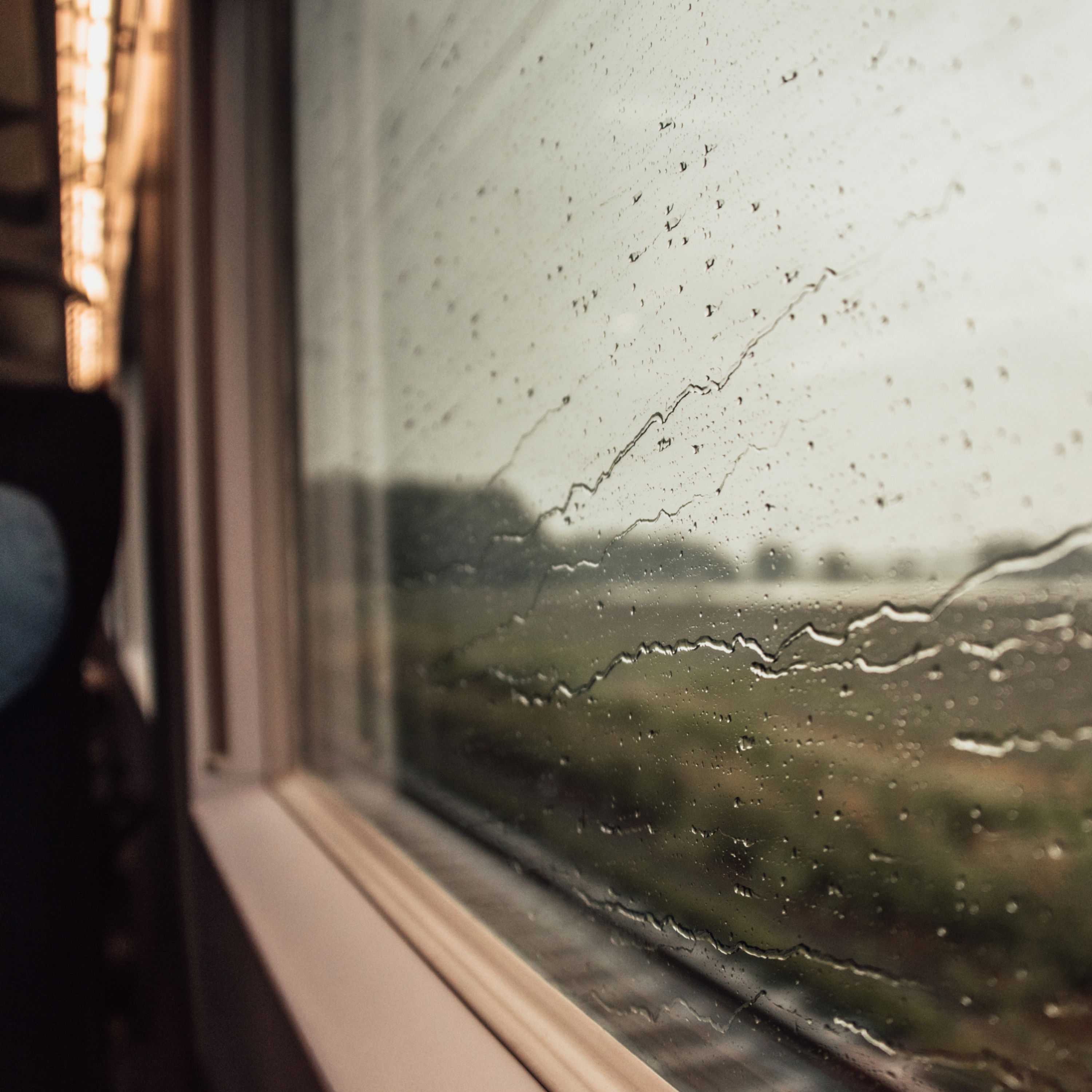 cover of episode Train in the Rain: Sounds for Sleep